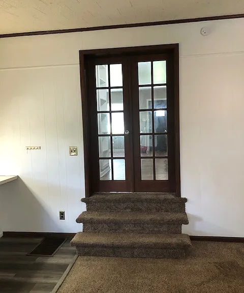 414 Revell Dr — Photo 21