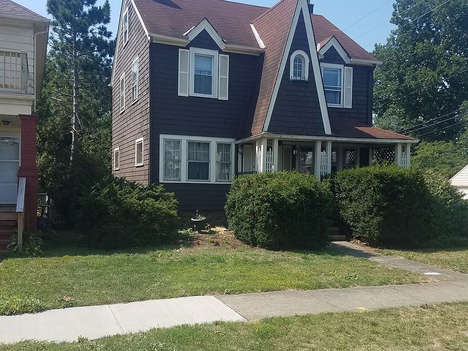 1st image of 4704 E 93rd St