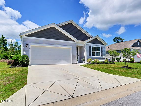 2nd image of 723 Seathwaite Lane SE