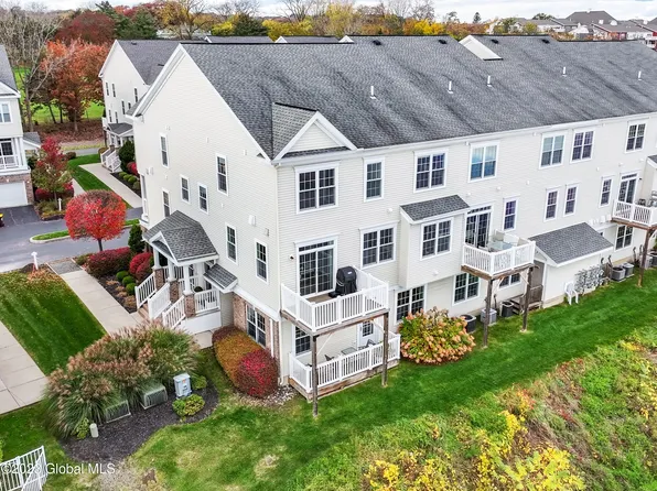 2202 Admirals Walk Drive, Cohoes, NY 12047