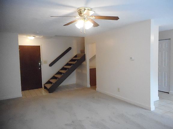 2nd image of 150-161 W Maynard Ave #1C