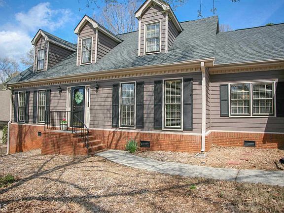 5th image of 400 Hambridge Ct