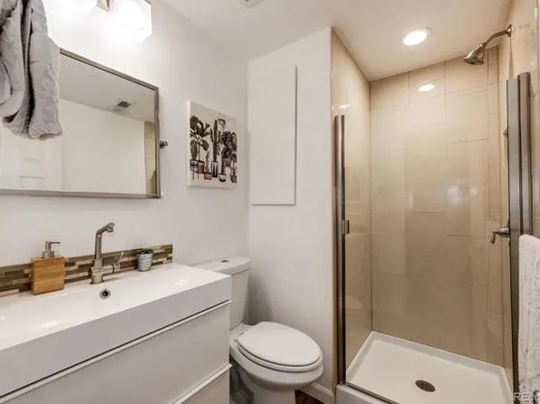 5011 S Espana Ct, Centennial, CO 80015