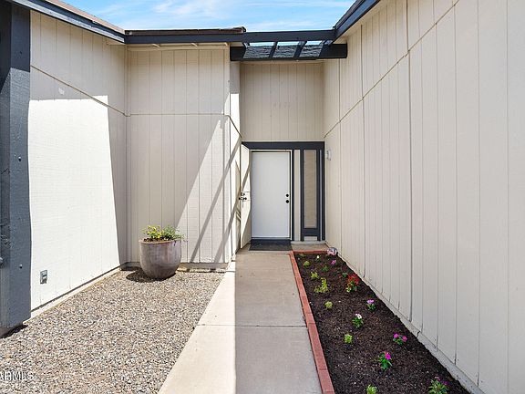 4th image of 4631 N 77TH Drive