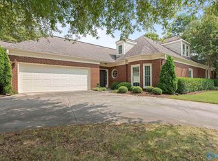 5033 Somerby Dr SE, Huntsville, AL 35802