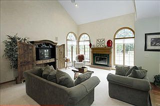 2nd image of 5349 Plantation Ave