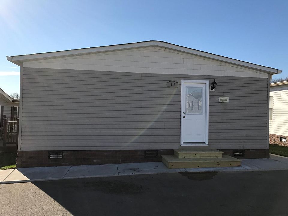 1st image of 205 Hazelwood Dr Lot 13
