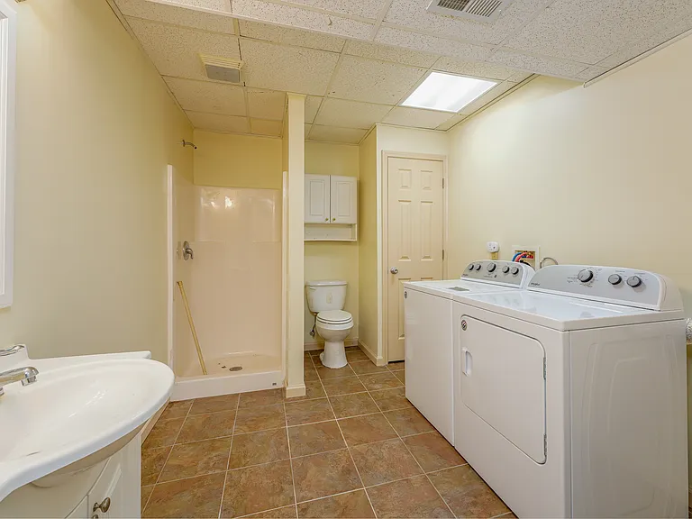 480 Wingfield Way — Photo 29
