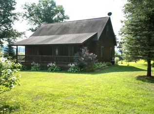 14528 W Dr N, Bellevue, MI 49021