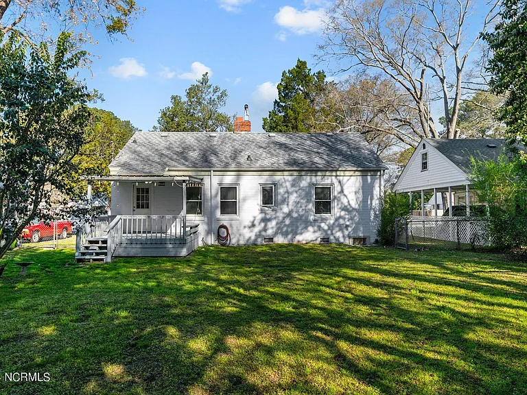 607 Watson Ave — Photo 23