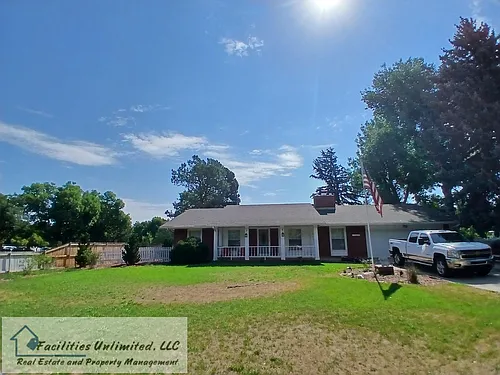3602 Richmond Dr Photo 1
