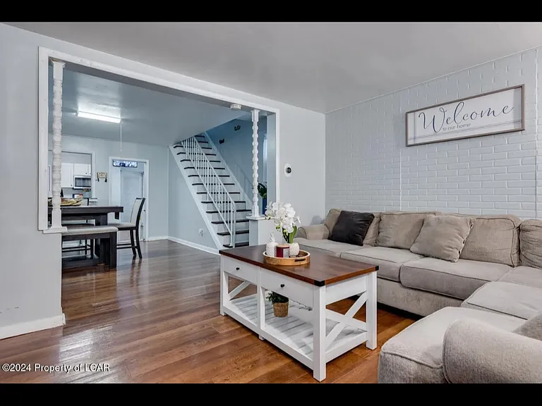433 Elm Ave — Photo 10