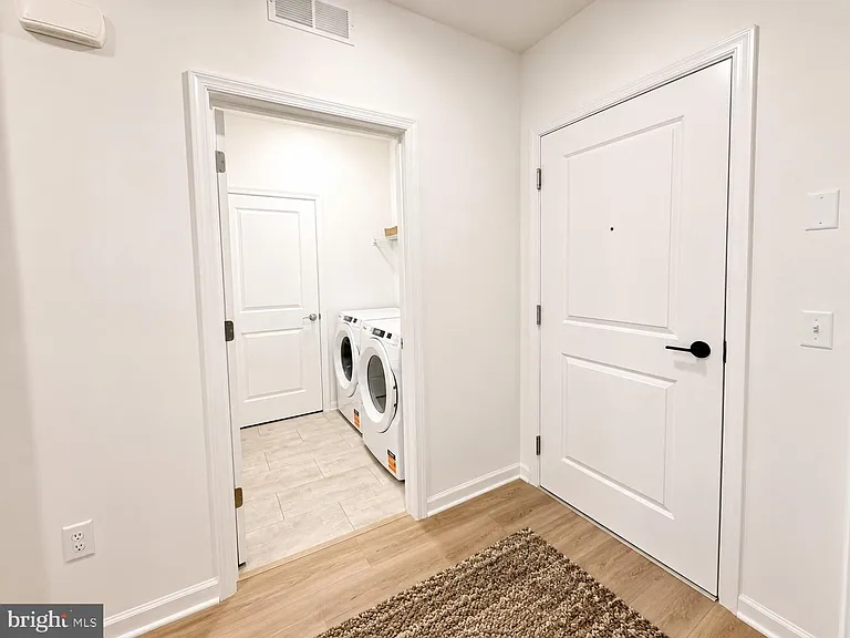 421 Washington St #1103 — Photo 18