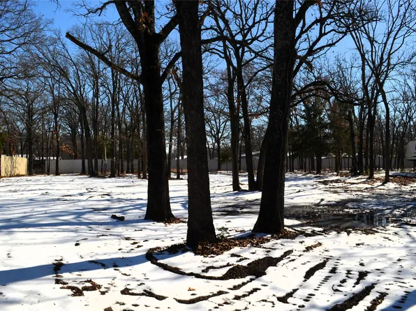 129 Lake Shadows Cir, Gun Barrel City, TX 75156