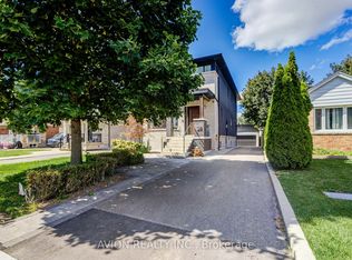28 Monarchdale Ave #Basement, Toronto, ON M6M 2S7