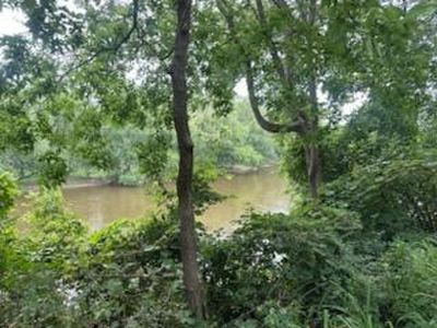 8912 W River Rd, Brooklyn Park, MN, 55444