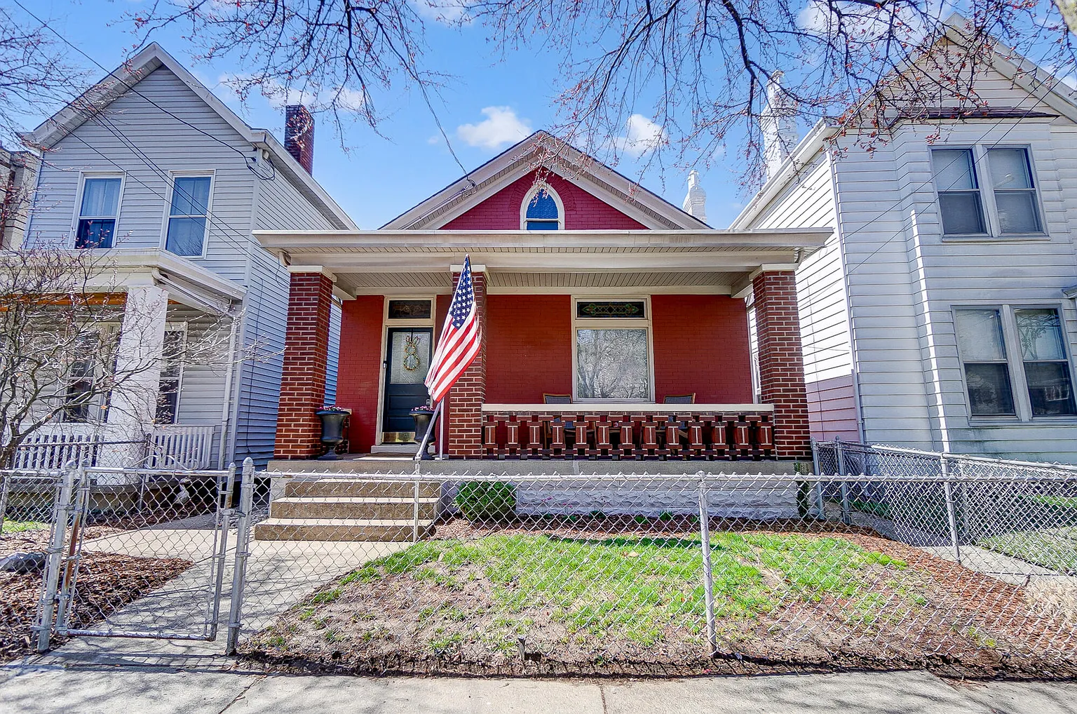310 Taylor Ave photo 1