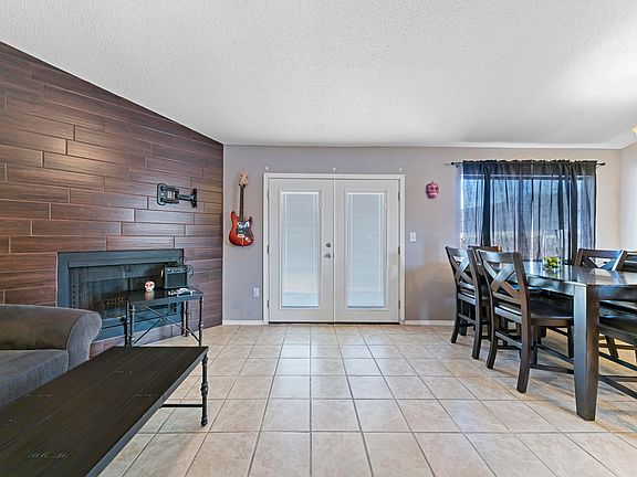 5th image of 15345 Fairwood Ct S