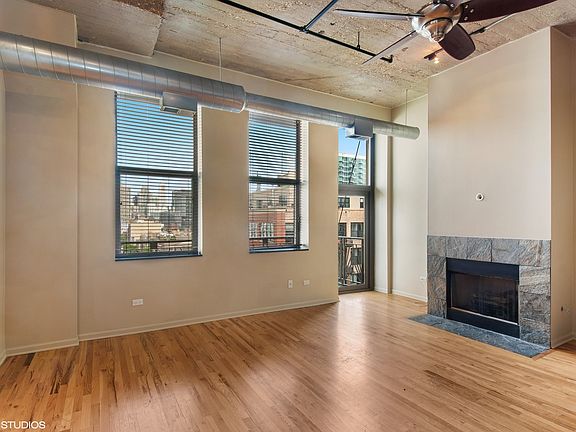 3rd image of 758 N Larrabee St APT 623