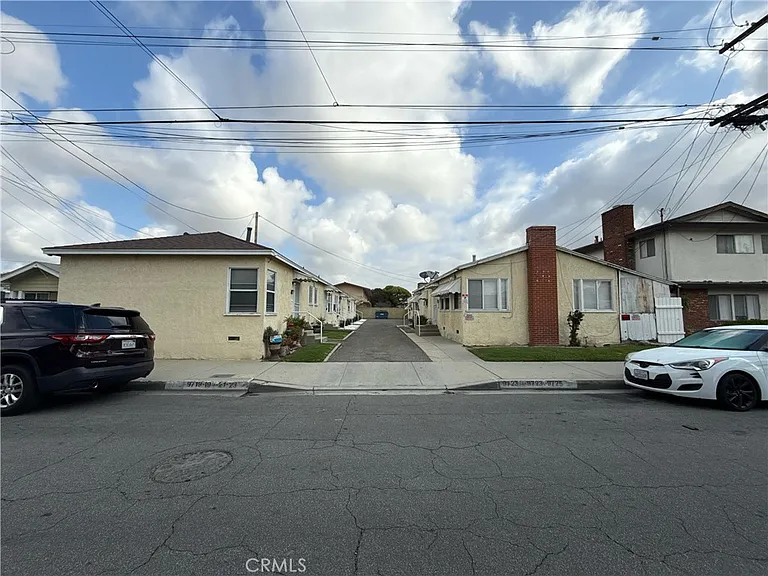9723 Belmont St #9723-1/4 — Photo 2