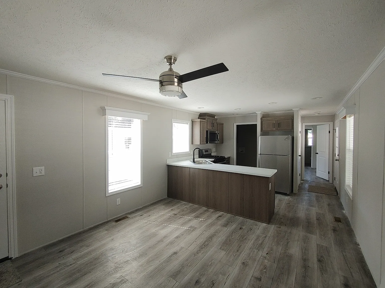 3 bed, $665 — Photo 4