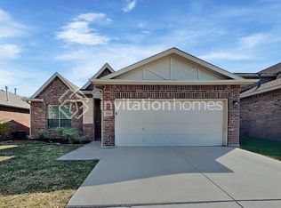 8520 Muir Dr, Fort Worth, TX 76244