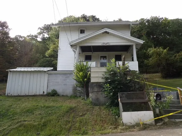 157 Martin Farm Rd, Dunbar, PA 15431