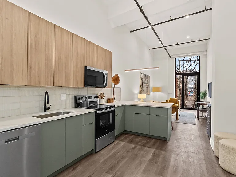 The Evergreen Lofts — Photo 1