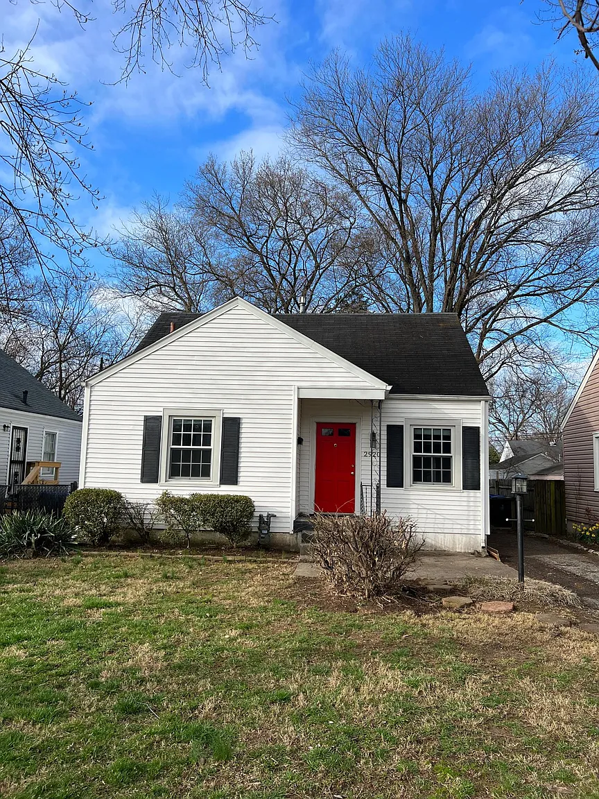 2920 Cannons Ln photo 1