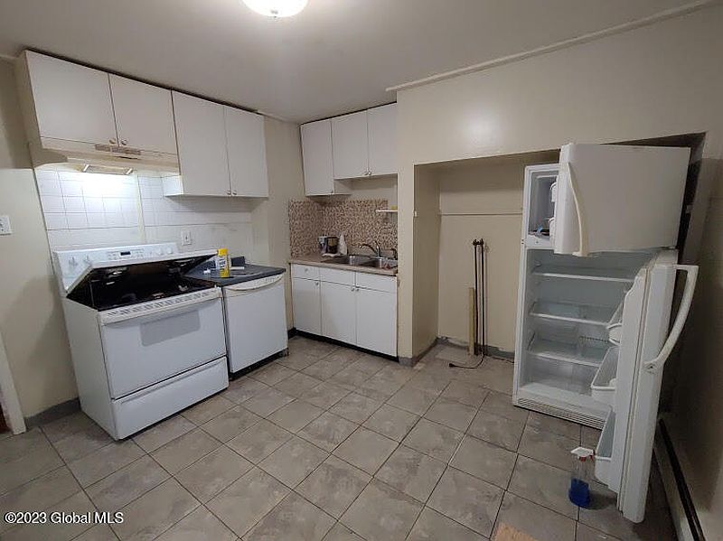 2nd image of 65 Walter Street
