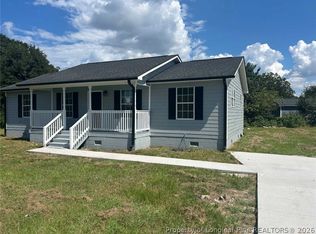 1435 Strickland Bridge Rd, Fayetteville, NC 28304