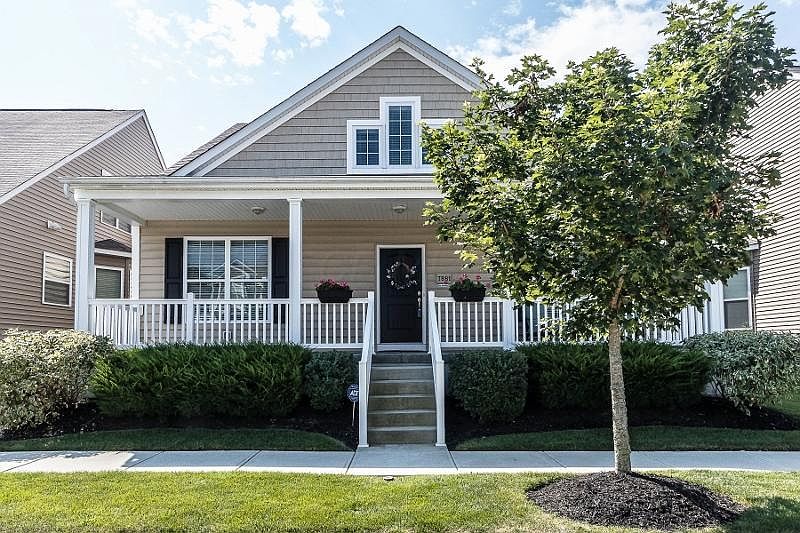 1st image of 7881 Waggoner Trace Dr