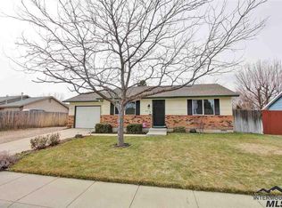 3071 N Cribbens Ave, Boise, ID 83713