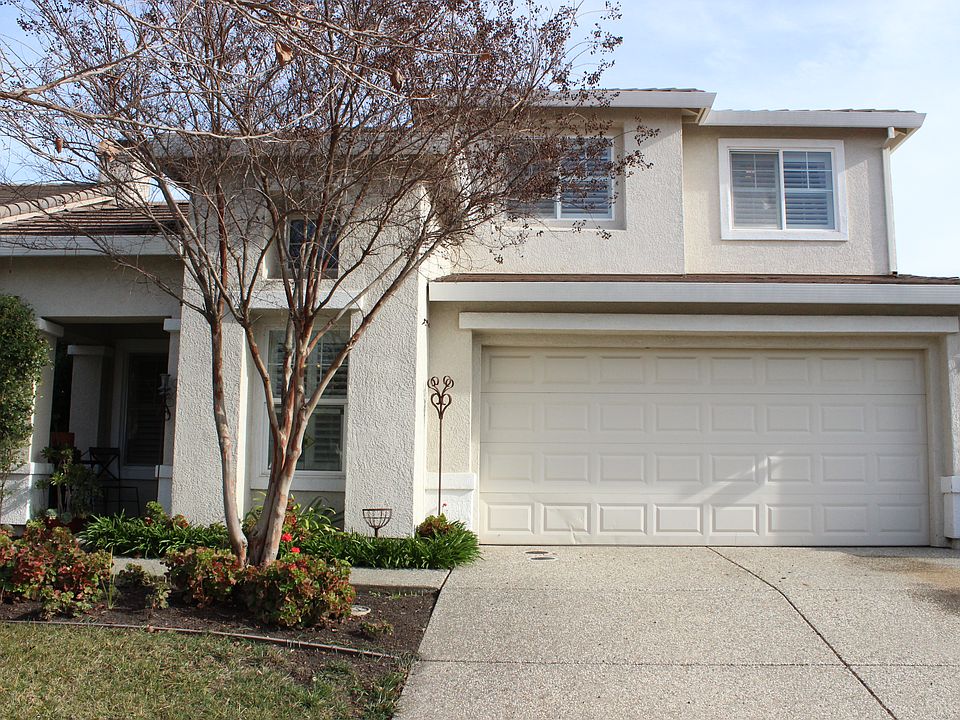 1st image of 559 Regency Park Cir