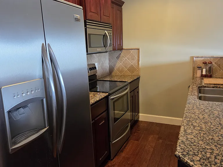 11652 N Saguaro Blvd #3 — Photo 4