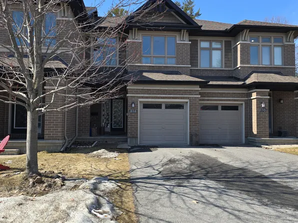 888 Fletcher Cir, Ottawa, ON K2T 0B8