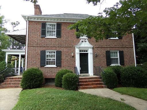 2nd image of 3324 Monument Ave #2