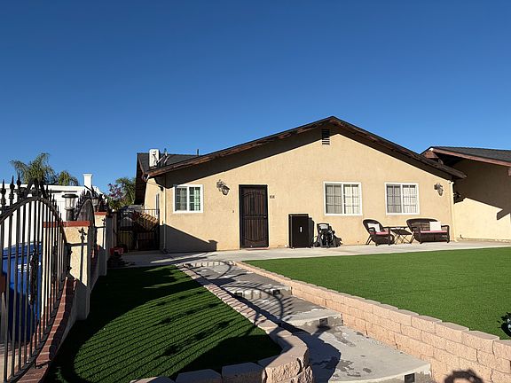 2nd image of 808 Ladysmith Dr #1/2