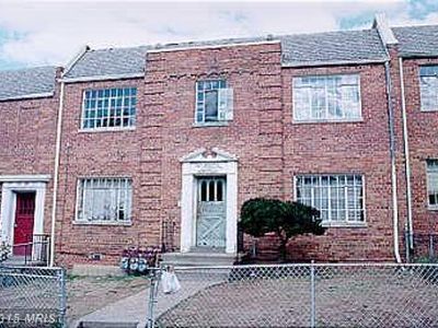 1210 Meigs Pl NE, Washington, DC, 20002