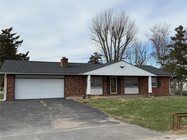 4508 W Ely Rd, Hannibal, MO 63401