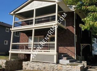 1301 SW Clay St APT B, Topeka, KS 66604