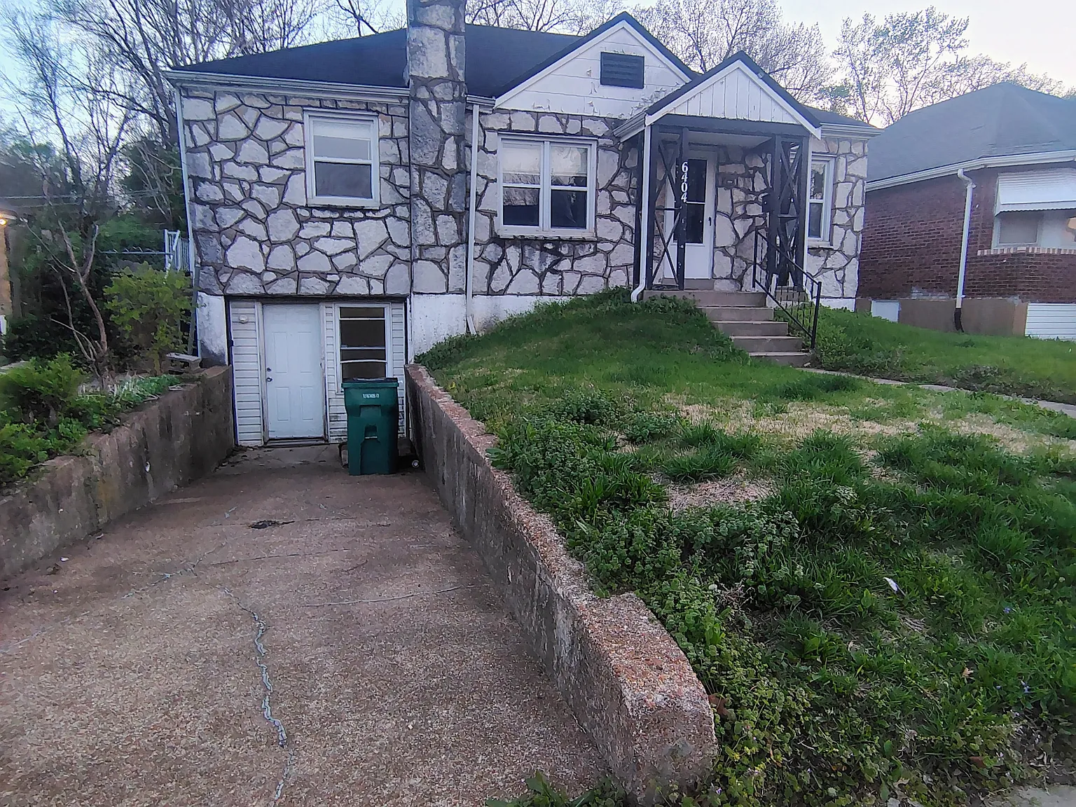 FA 102 6404 Myron Avenue - 1 — Photo 1