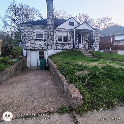 6404 Myron Ave Photo 1