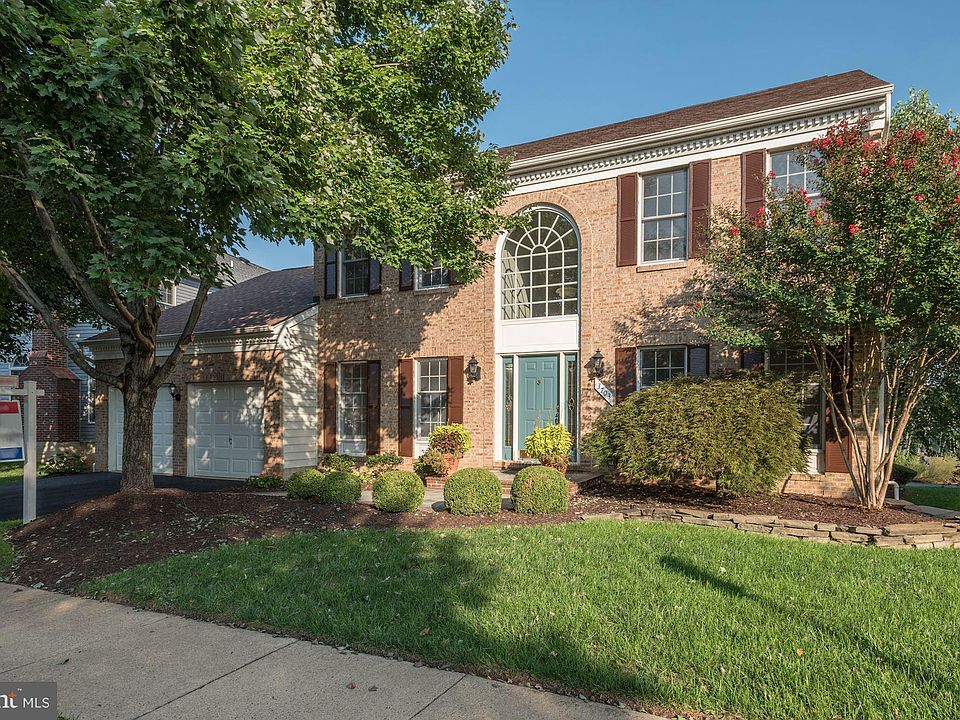 1st image of 3703 Broadrun Dr