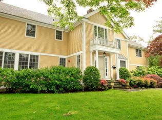 42 Olmsted Rd, Scarsdale, NY 10583