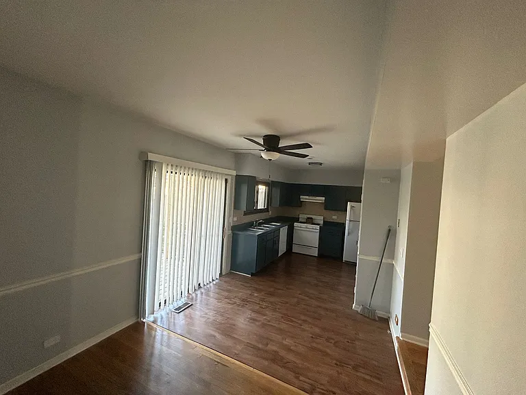 1744 De Forest Ln — Photo 6