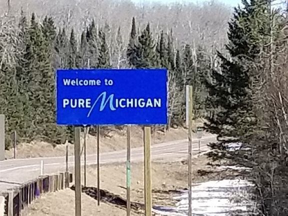 3rd image of 3395 State Highway M189