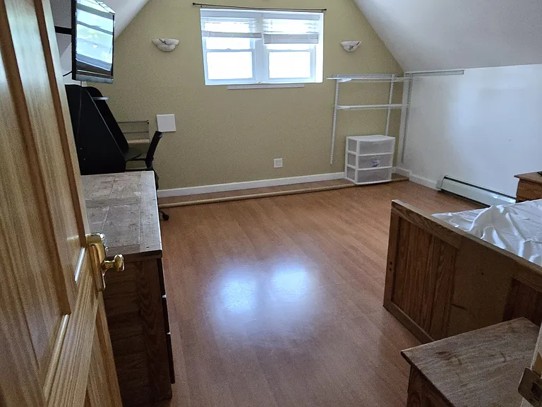 36 Lincoln Ave #5 — Photo 8