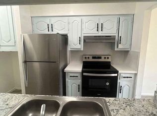 420 Arborview Dr, Garland, TX 75043
