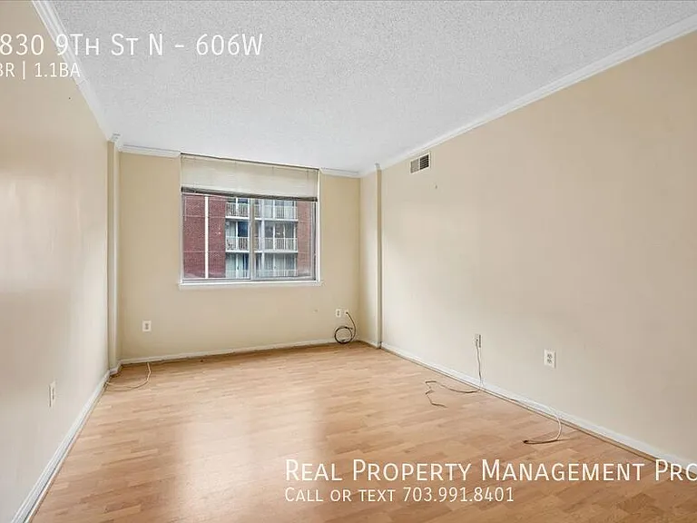 3830 9th St N #606W — Photo 14